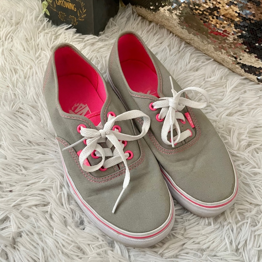 Vans size 7 Gray & Pink